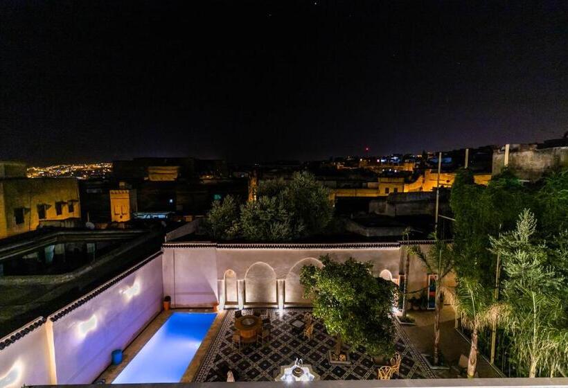 اتاق لوکس, Palais Shazam & Spa