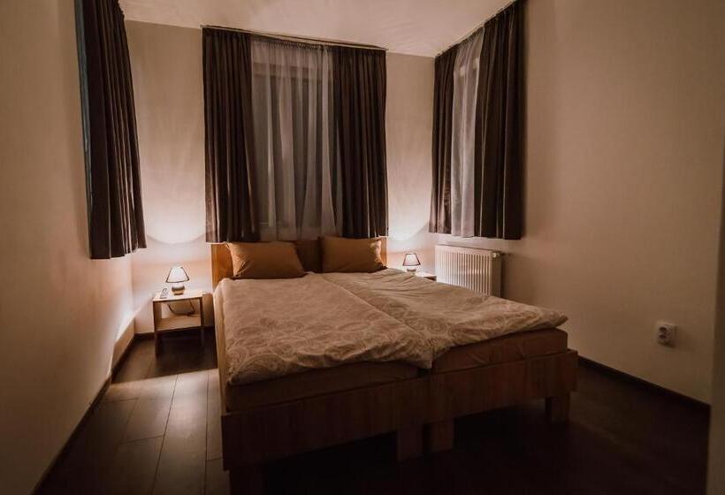 Quarto Deluxe, Sunset Inn