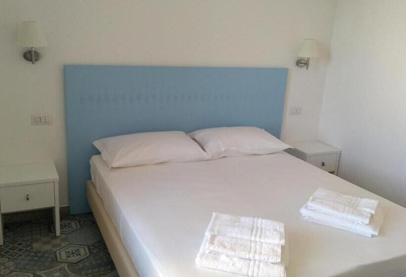 Номер Deluxe с Балконом, Locanda B&b Dandana