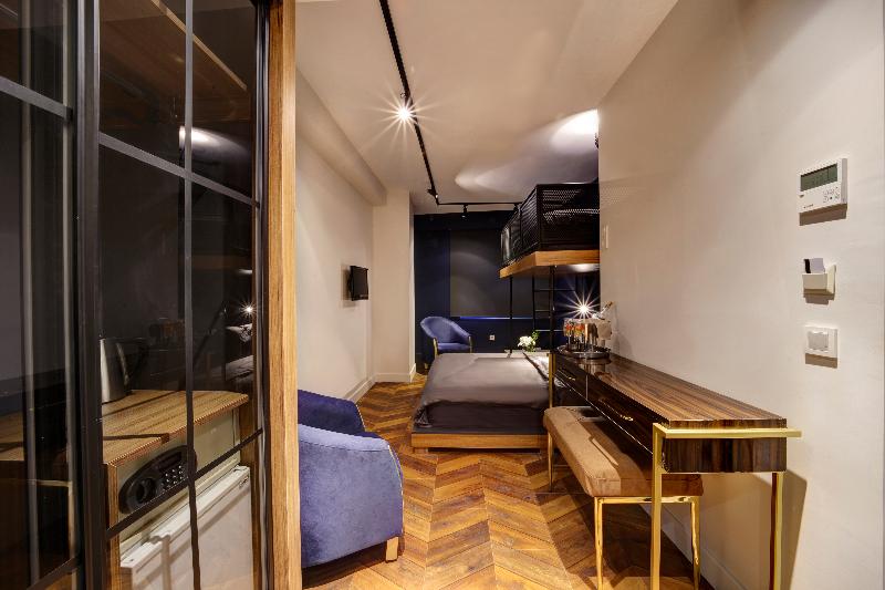 Triple Standard Room with Bunk Beds, Concept Nisantasi Hotels & Spa