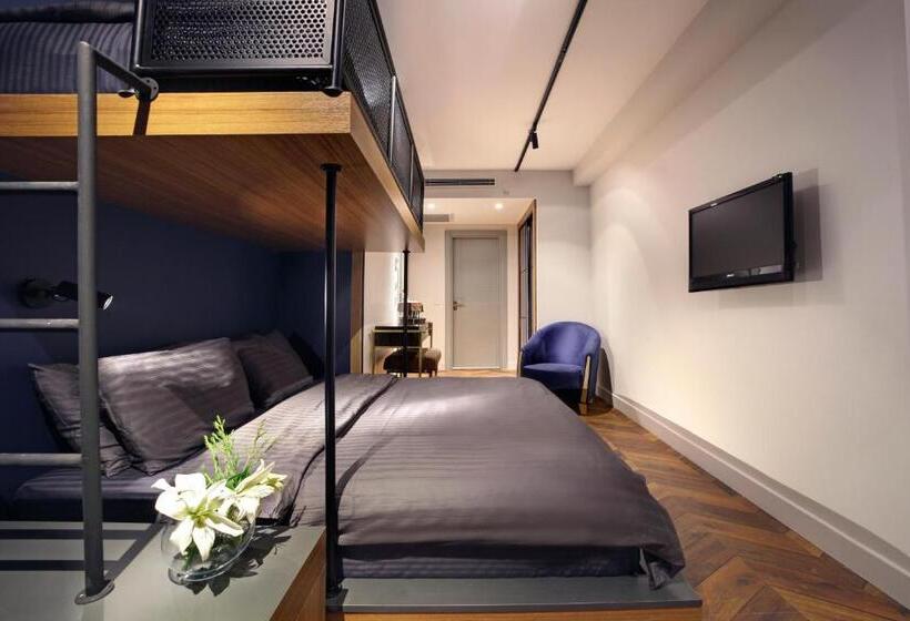 Triple Standard Room with Bunk Beds, Concept Nisantasi Hotels & Spa