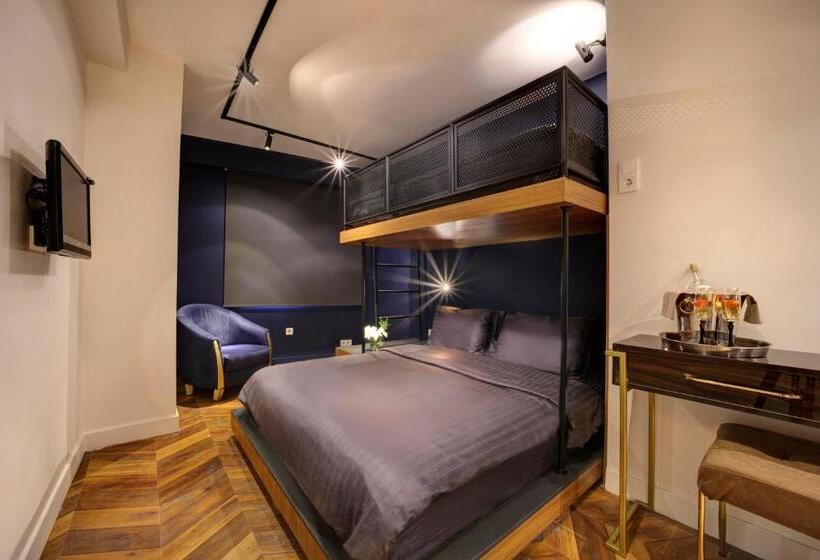 Triple Standard Room with Bunk Beds, Concept Nisantasi Hotels & Spa