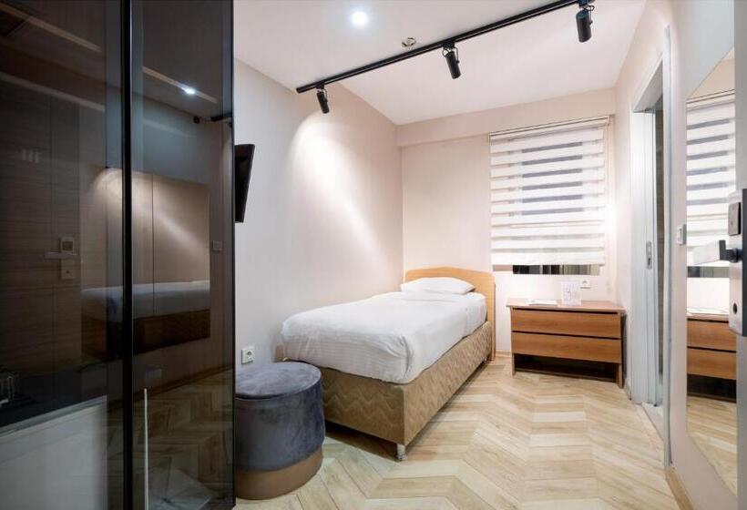 اتاق استاندارد یک نفره, Concept Nisantasi Hotels & Spa