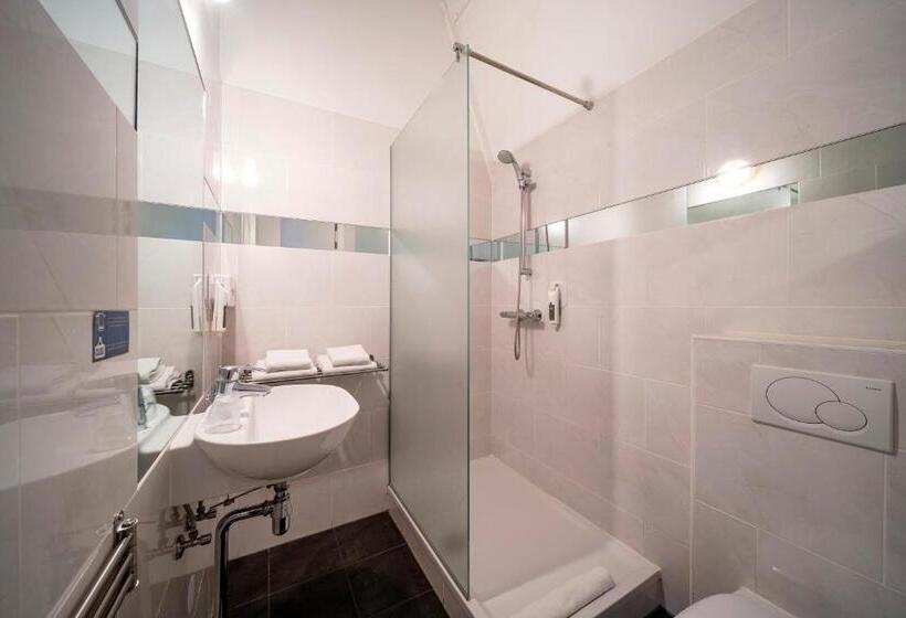اتاق استاندارد با تراس, H2otel Rotterdam