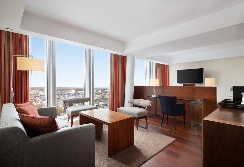 سوئیت با چشم‌انداز, Jw Marriott Hotel Frankfurt