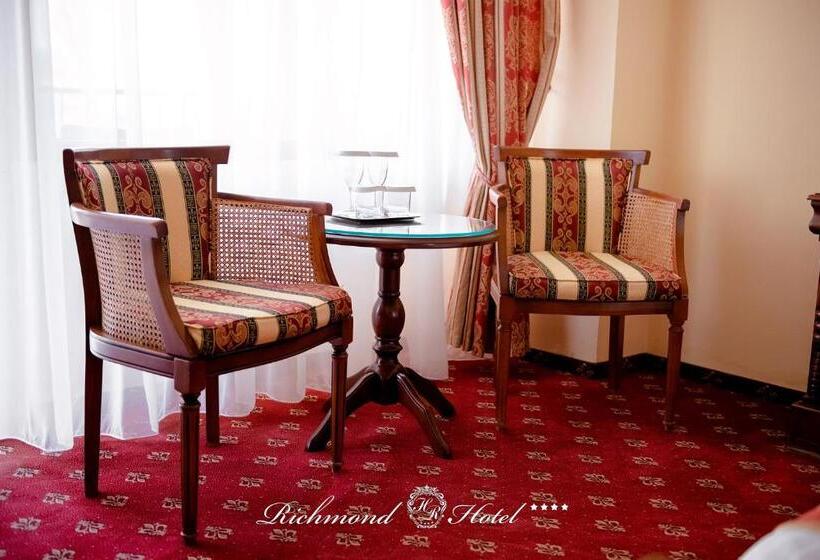 اتاق استاندارد, Richmond