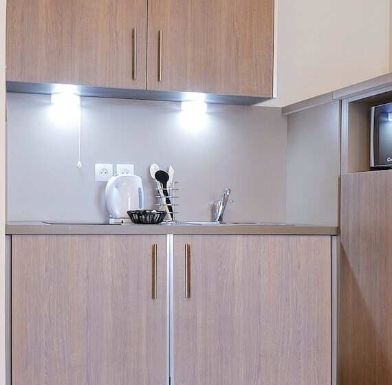 Студия Стандарт, Residhome Paris Guyancourt