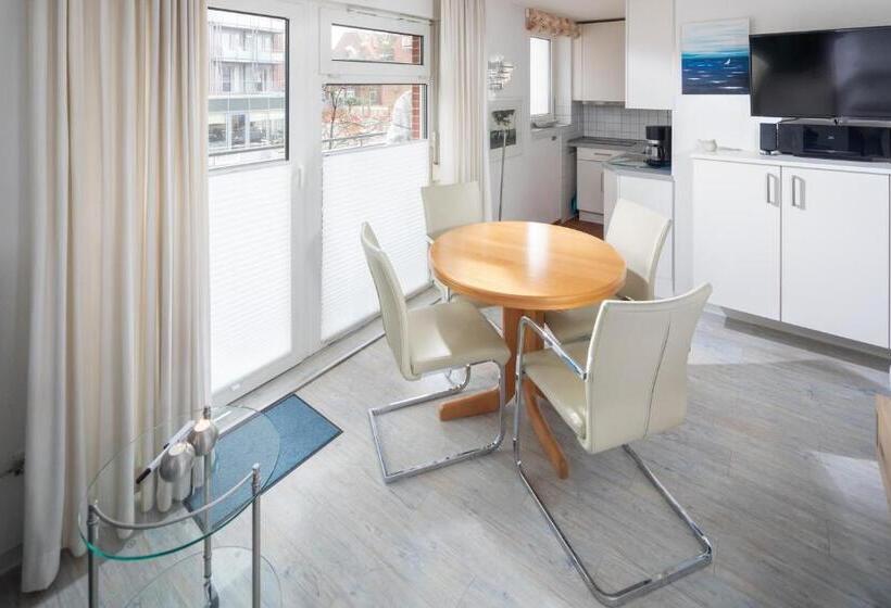Апартаменты 1 Спальня с Балконом, Appartement Haus Bracht  Direkt Am Kurplatz