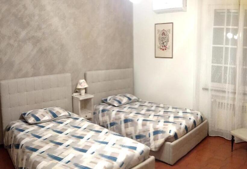 Standard room with outdoor bath, Villa Molinella