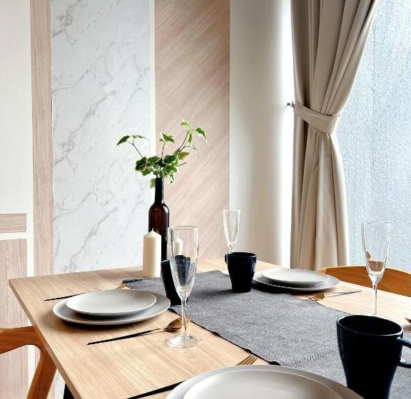 آپارتمان 1 خوابه با بالکن, Ekocheras Suite By Moka