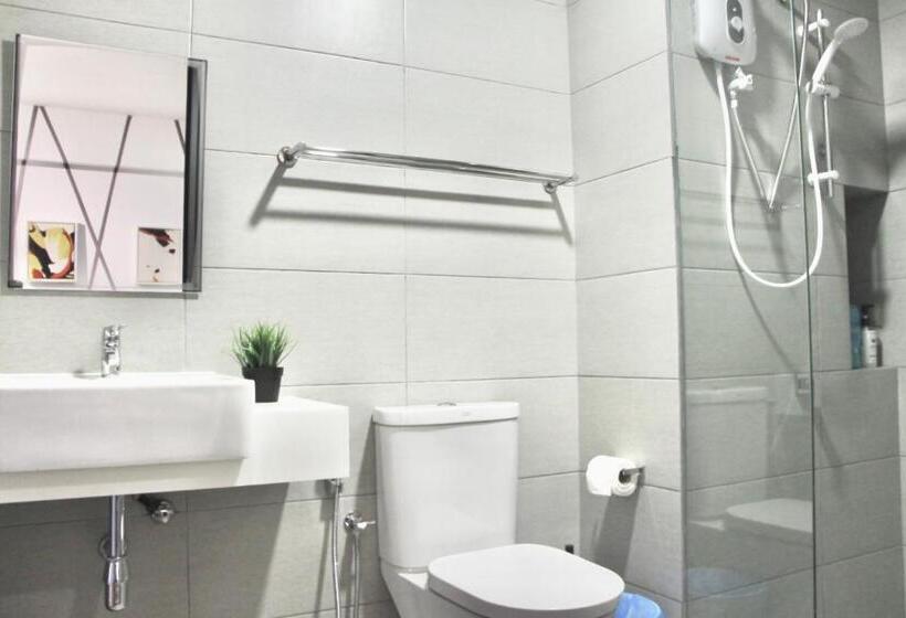 استودیوی استاندارد, Ekocheras Suite By Moka