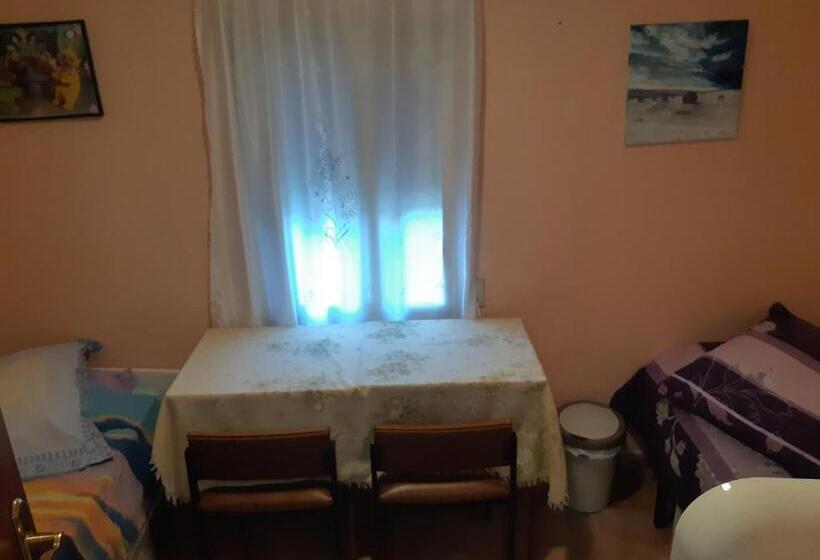 Номер Стандарт, Nice Room With Swimming Pool
