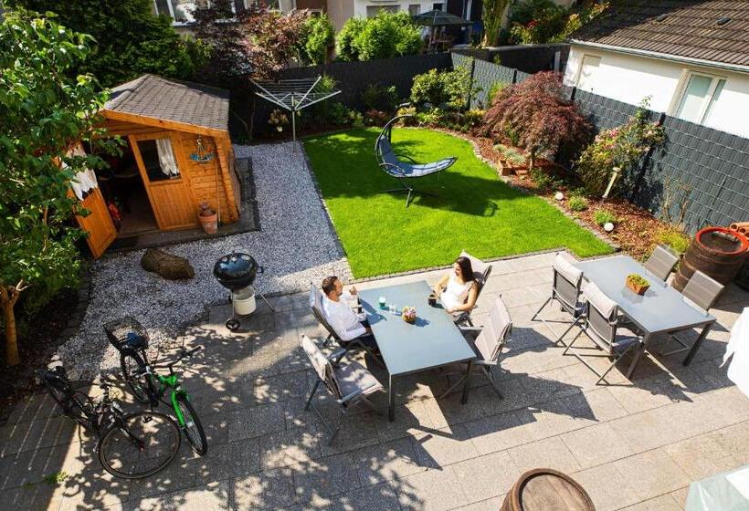 バス共有のスタンダードルーム, Hostel Wohnzimmer Essen