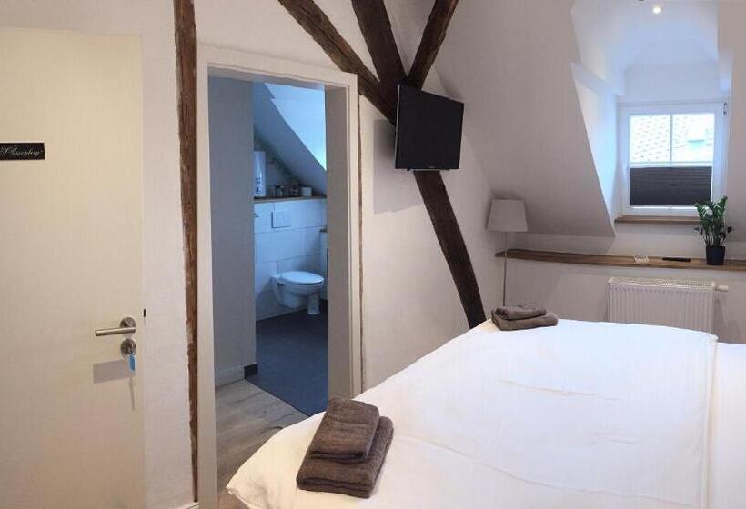 Casa 1 Quarto, Schlössje
