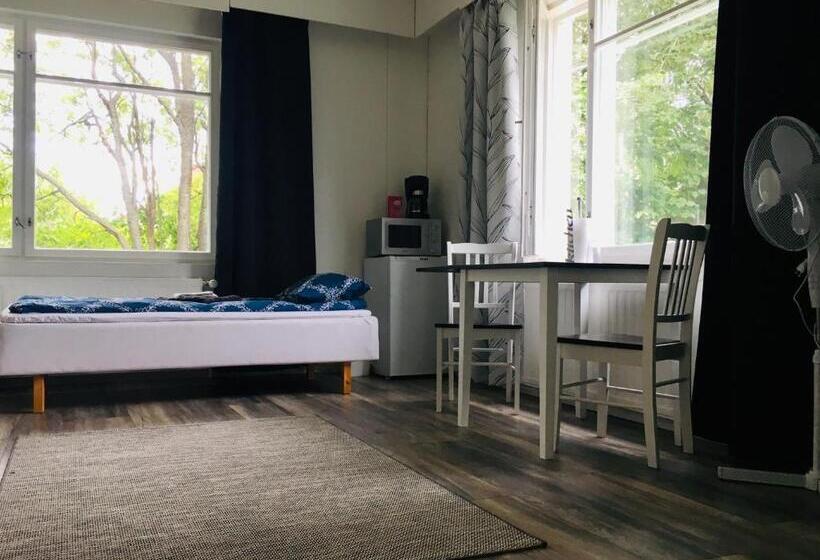Номер Стандарт Четырехместный Совместный Санузел, Villa Saimaan Sydän