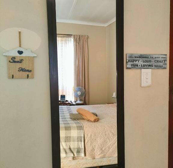 Номер Economy, Accommodation@42 Capital