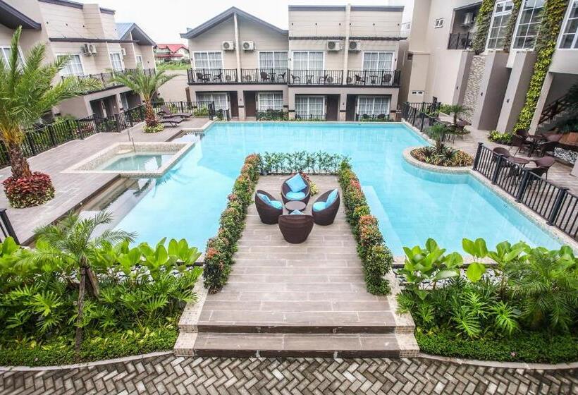 Семейный Номер Deluxe, Royale Parc Hotel Tagaytay