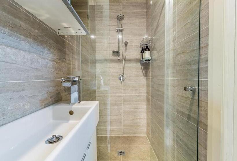 Escritório Deluxe, Randwick City Lodge 2