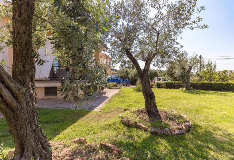 اتاق استاندارد, Il Giardino Degli Ulivi
