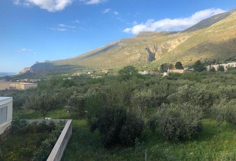 اتاق استاندارد با بالکن و چشم‌انداز دریا, Casa Regina