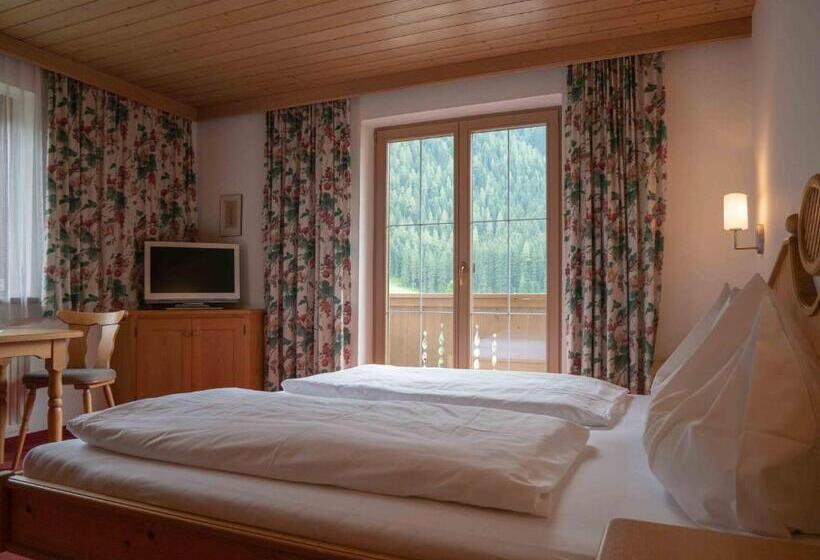 Апартаменты 1 Спальня, Haus Tanneck