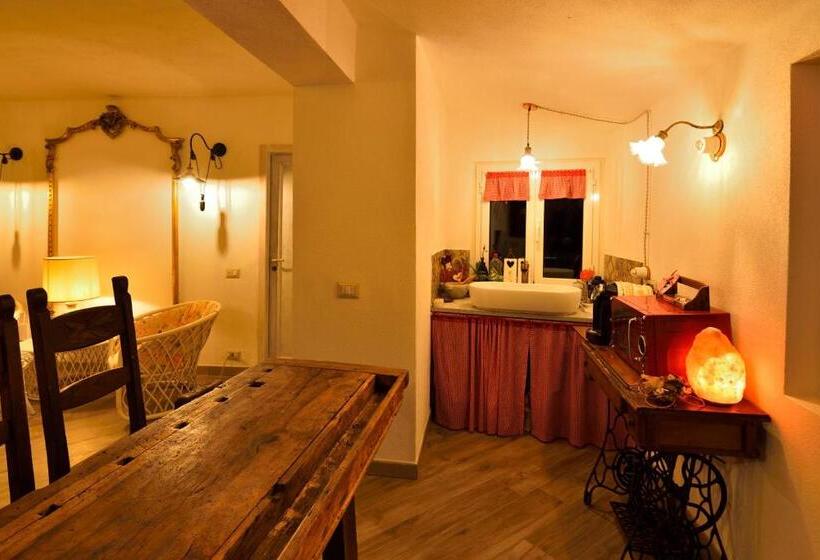 标准间, Il Borgo Del Castello