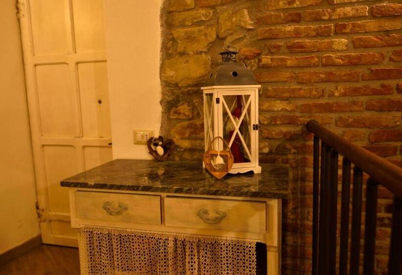复式房间, Il Borgo Del Castello