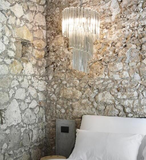 اتاق لوکس, Isonzo Suites