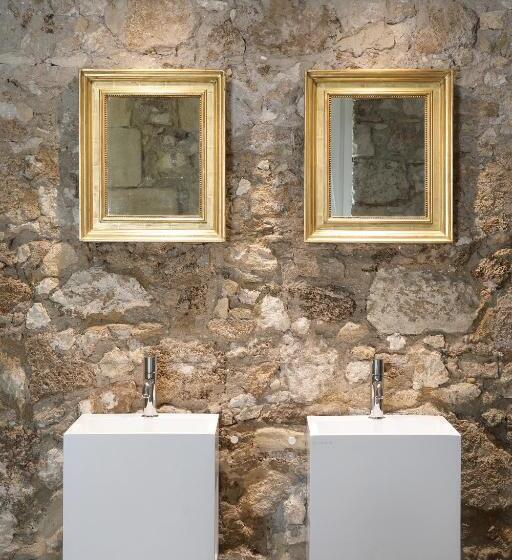 اتاق لوکس, Isonzo Suites