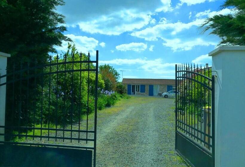 Номер Стандарт, La Sornière