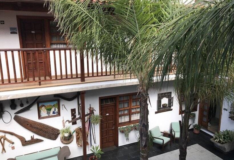 اتاق استاندارد یک نفره, Gara