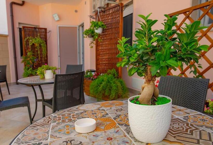 Трехместный Номер Deluxe, B&b Rita, Nel Cuore Del Salento