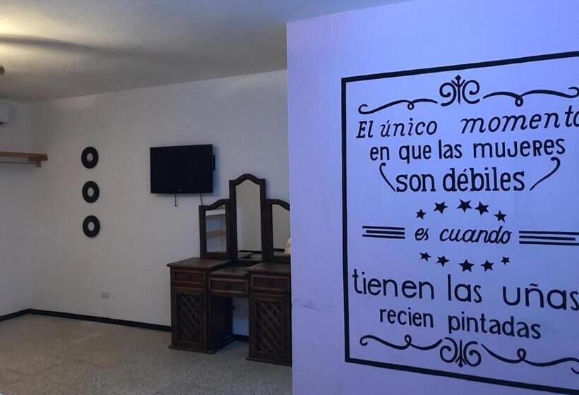スタンダードルーム, Apartamento&habitación Galeana