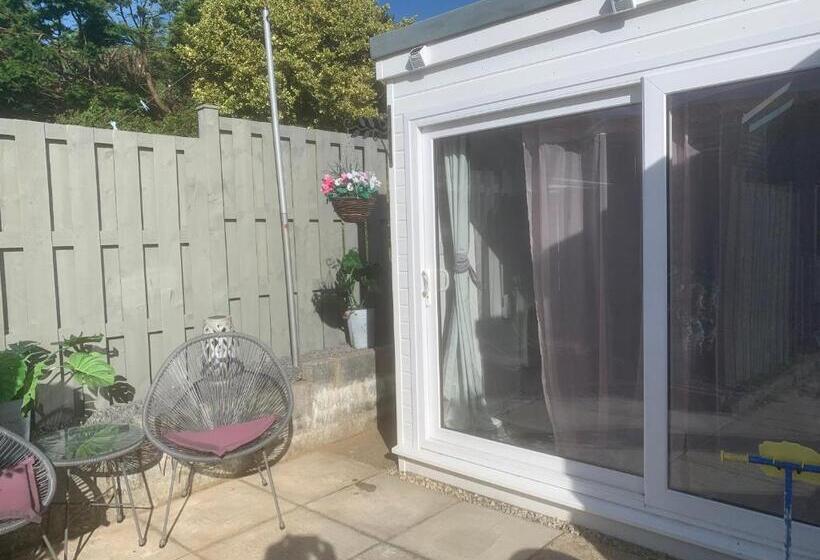Номер Стандарт, Nicolas Devon Air Bed And Breakfast