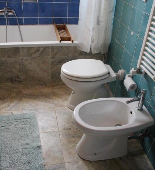 Дом 3 Спальни, Agriturismo Poggio Monte Saturnia