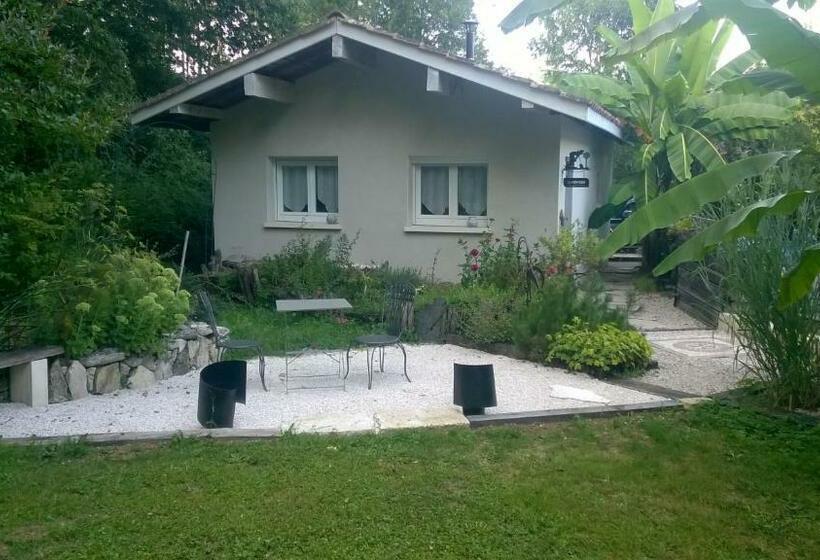Номер Стандарт Вид на Сад, Chambre D Hôtes Au Calme Avec Spa