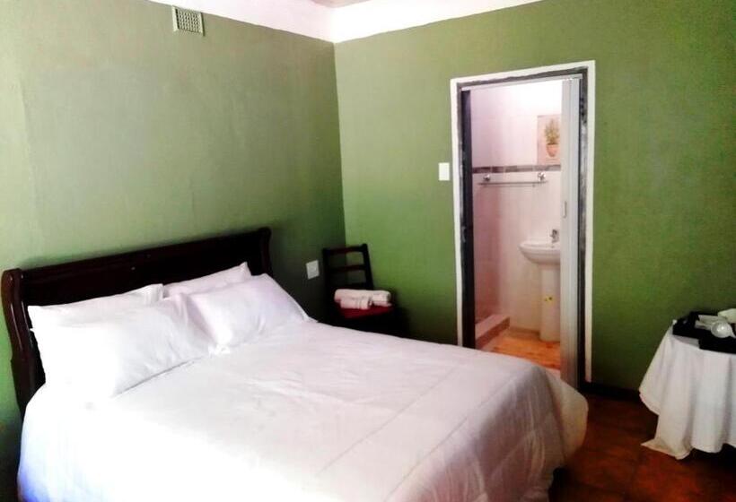 Номер Стандарт, Ankuweni Guest House