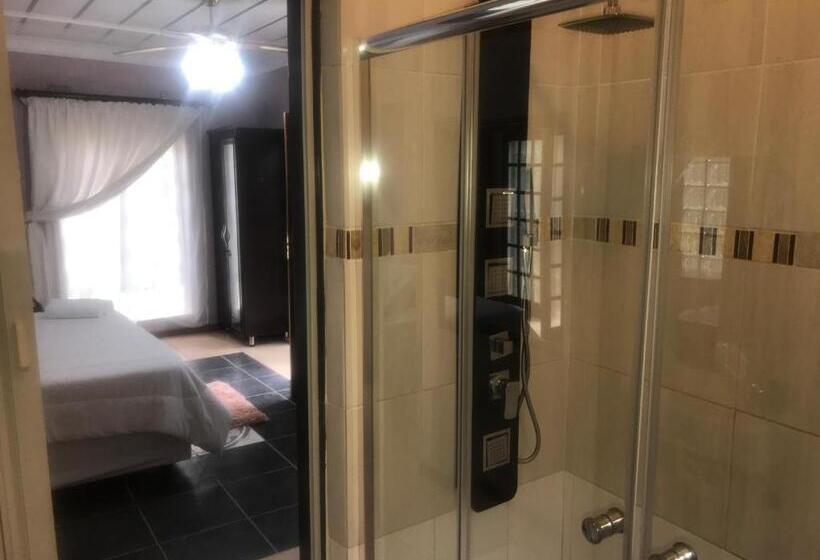 Номер Стандарт Адаптированный для Инвалидов, Ankuweni Guest House