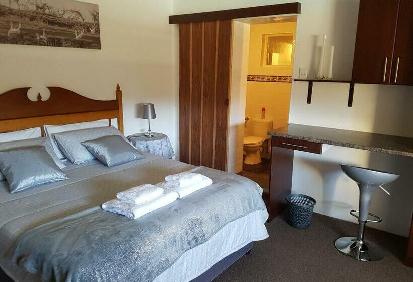 Номер Стандарт, Karoo View Guesthouse Cradock