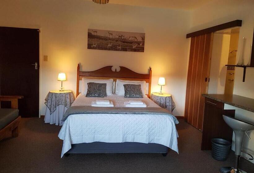 Номер Стандарт, Karoo View Guesthouse Cradock