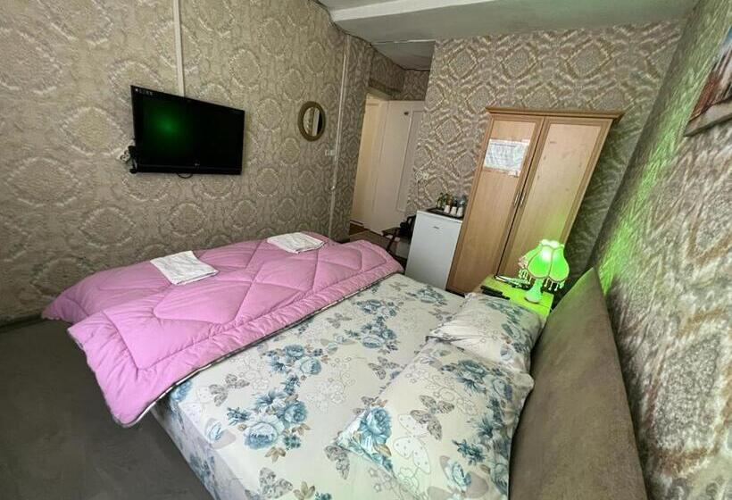 اتاق لوکس, Saydam Otel