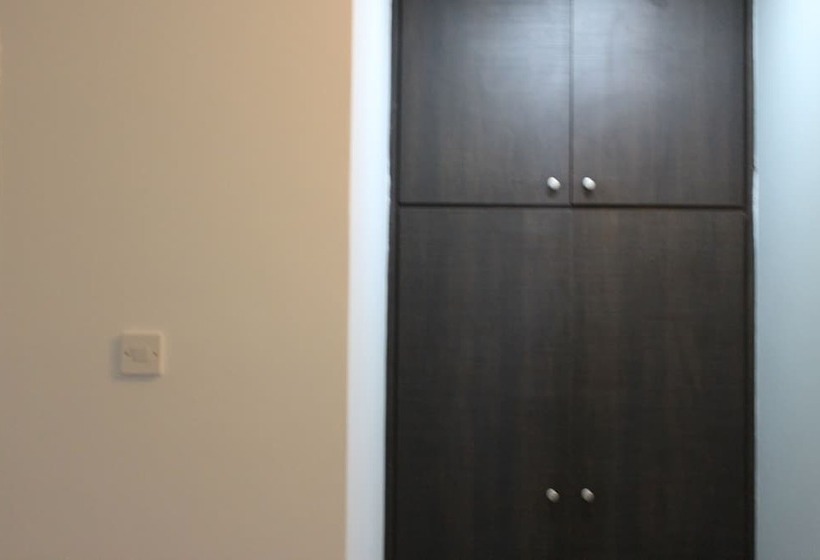 Escritório Superior, A Maos Hotel Apartments