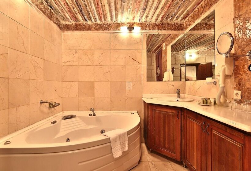 Трехместный Номер Deluxe, Cappadocia Cave Suites