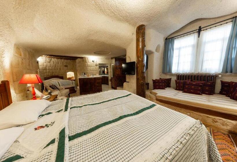 Трехместный Номер Deluxe, Cappadocia Cave Suites