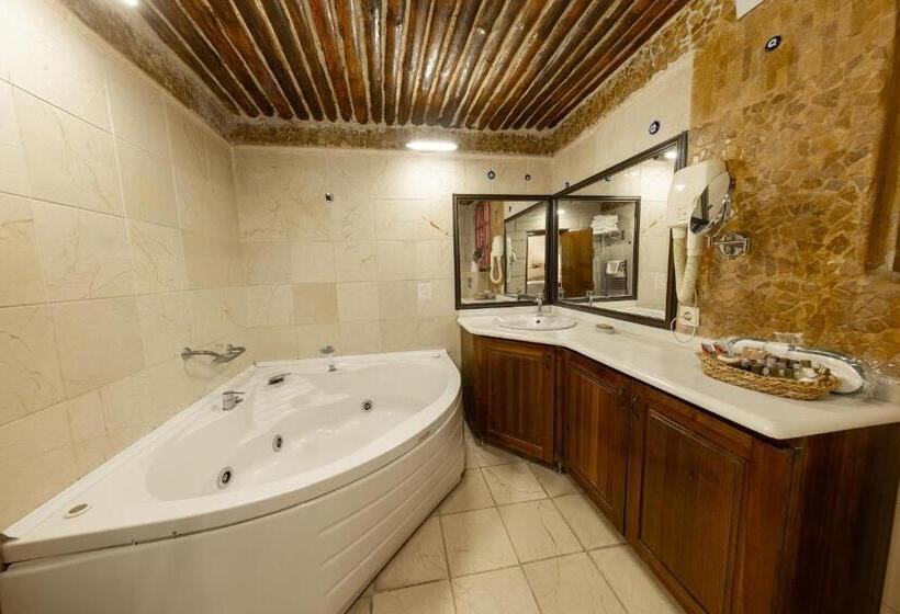 Трехместный Номер Deluxe, Cappadocia Cave Suites