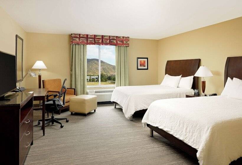 Номер Стандарт, Hilton Garden Inn Fontana
