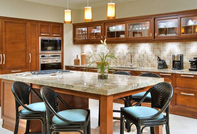 Вилла Deluxe 3 Спальни, Ho‘olei Villas At Grand Wailea