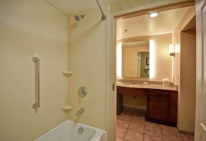 اتاق استاندارد برای معلولان, Homewood Suites Lancaster