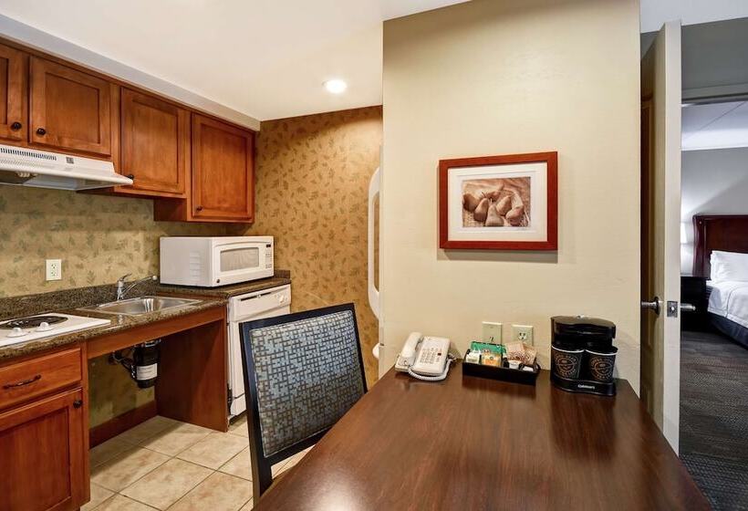 اتاق استاندارد برای معلولان, Homewood Suites Lancaster