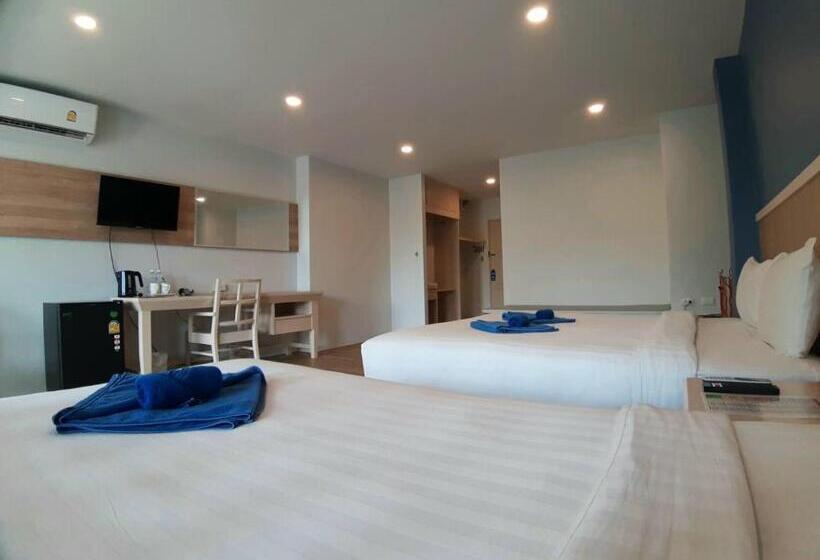 디럭스 패밀리 룸, Karon Living Room   Sha Plus